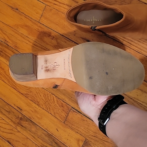 Cole Haan & Nike Air collaboration booties 7.5 Outdoors Hiking Cold Weather - Picture 5 of 6